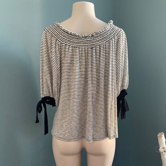 Altar’d State Smocked Black and Taupe Striped Half Bow Sleeves Top Size Medium - Picture 5 of 8